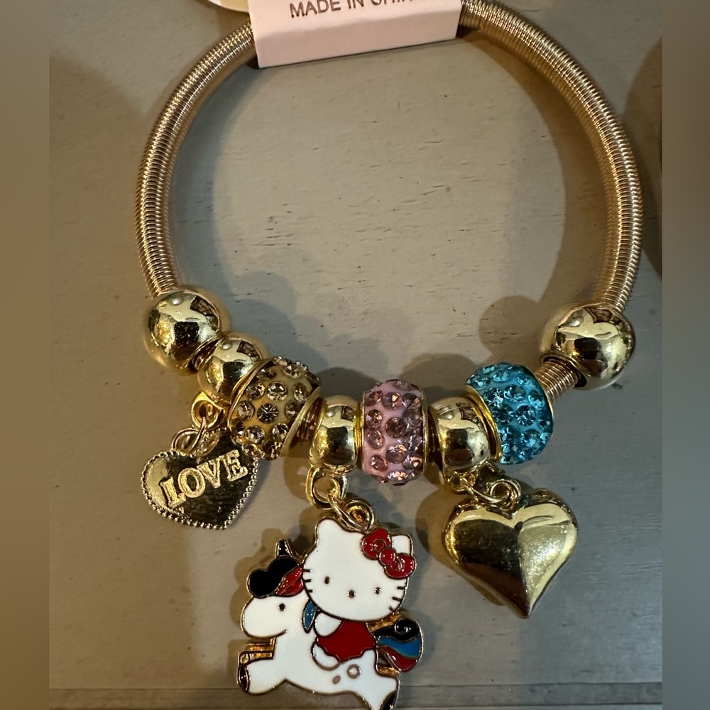 Hello Kitty girls bracelet